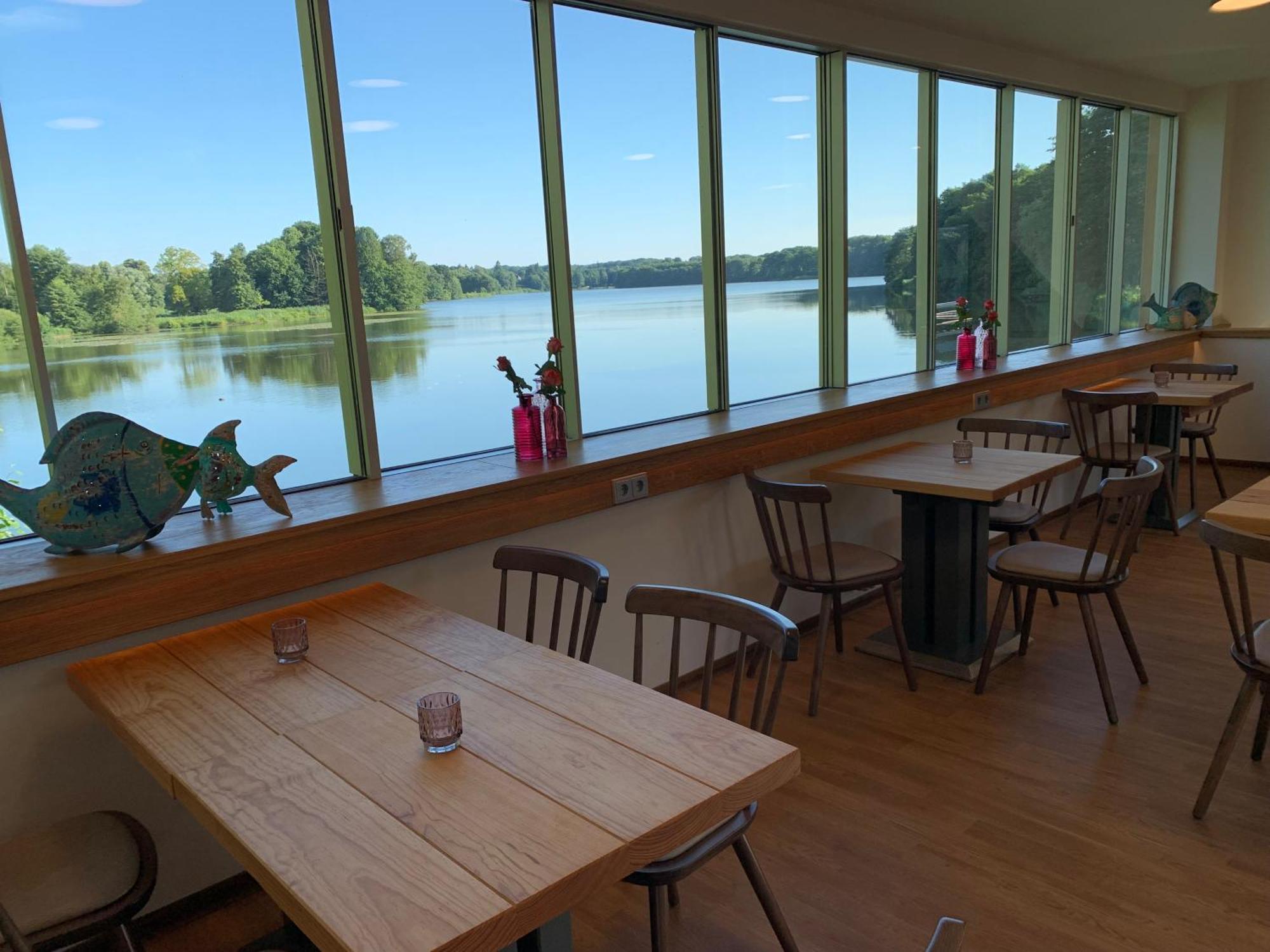Fischerklause Am Lutjensee ภายนอก รูปภาพ