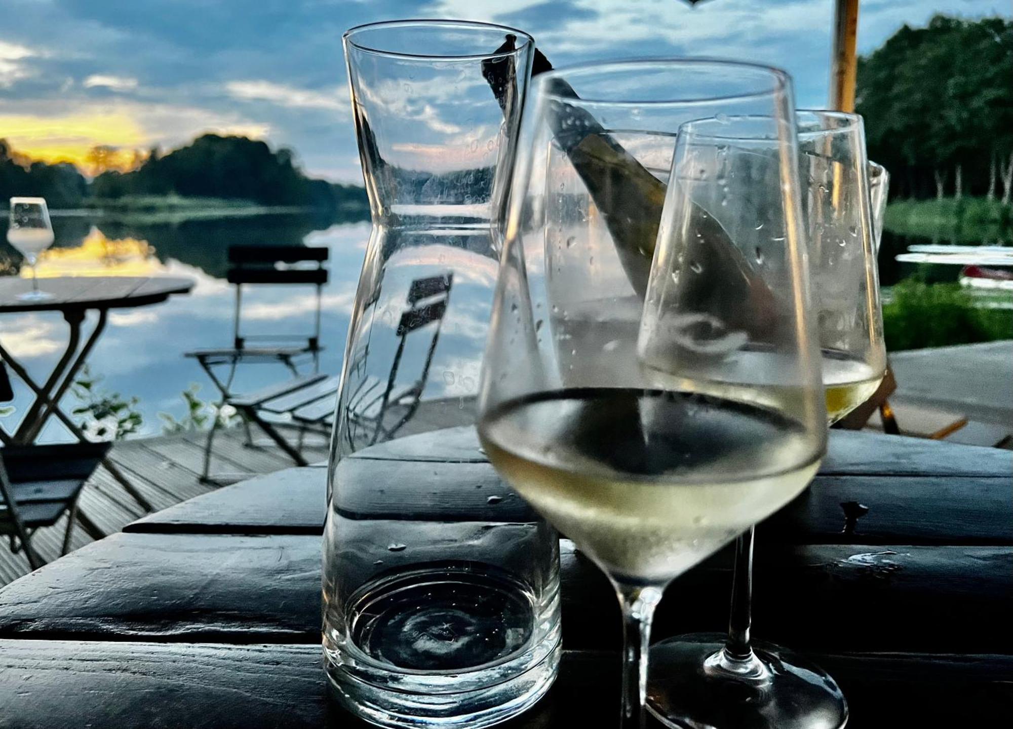 Fischerklause Am Lutjensee ภายนอก รูปภาพ